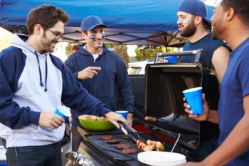 safe tailgating tips