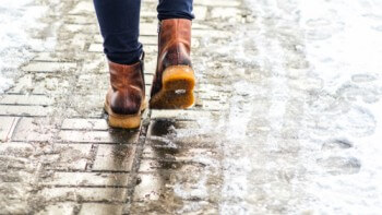 avoid slip and fall accidents