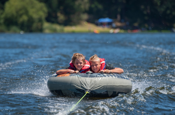 femminineo blog tubing and towing